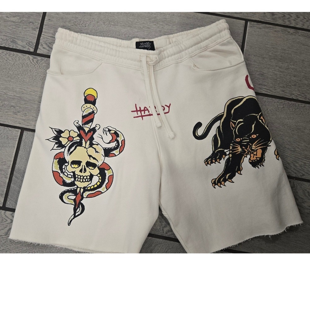 Ed Hardy Mens Cream Tattoo Graphic Sweat Shorts Skull Panther Logo Large - Picture 3 of 5